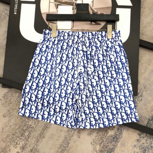 2-224.jpg CD Shorts