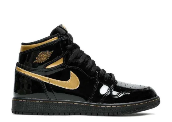 air-jordan-1-high-black-metallic-gold.webp AIR JORDAN 1 HIGH ‘BLACK METALLIC GOLD’