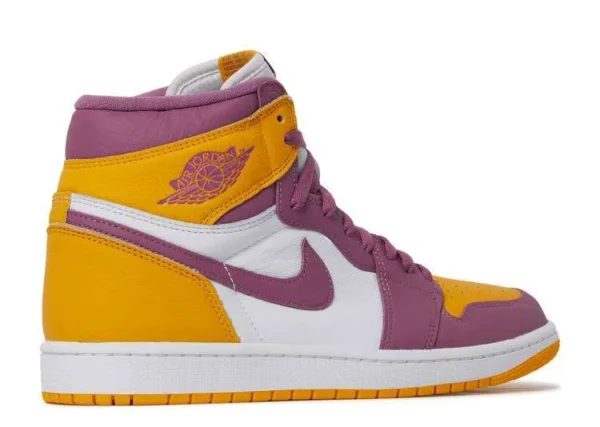 air-jordan-1-high-brotherhood-2.webp AIR JORDAN 1 HIGH ‘BROTHERHOOD’