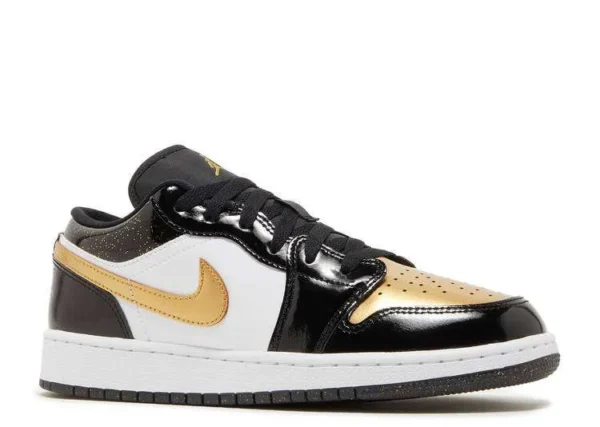 air-jordan-1-low-gold-toe-1.webp AIR JORDAN 1 LOW ‘GOLD TOE’