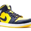 AIR JORDAN 1 MID ‘MICHIGAN’