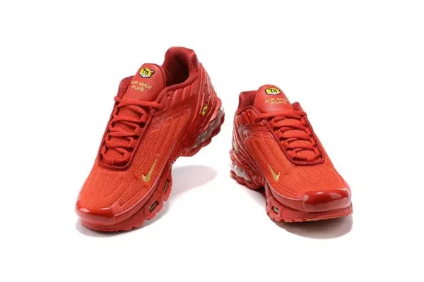 AIR MAX PLUS TN 3 ‘GYM RED’