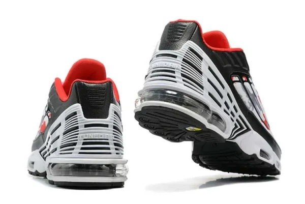 AIR MAX PLUS TN 3 ‘WHITE MILITARY RED’