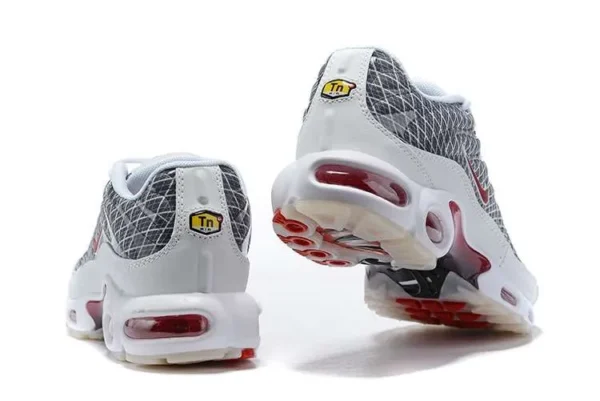 AIR MAX PLUS TN ‘CRAZY RED’