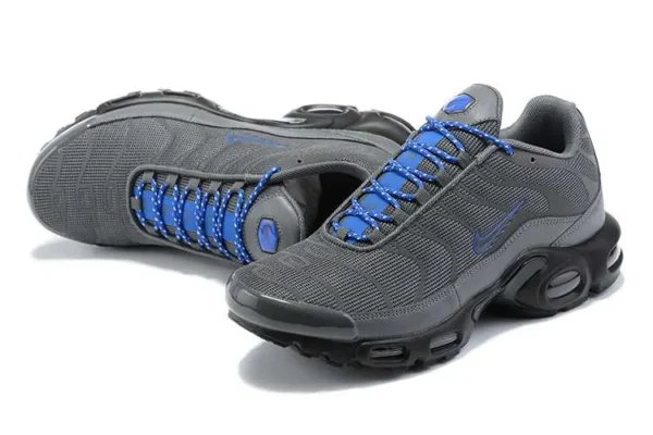 AIR MAX PLUS TN ‘GREY REFLECTIVE’