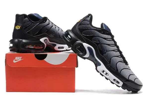 AIR MAX PLUS TN ‘MIDNIGHT NAVY’