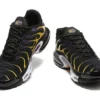 AIR MAX PLUS TN ‘UNIVERSITY GOLD VIOTECH PURPLE’