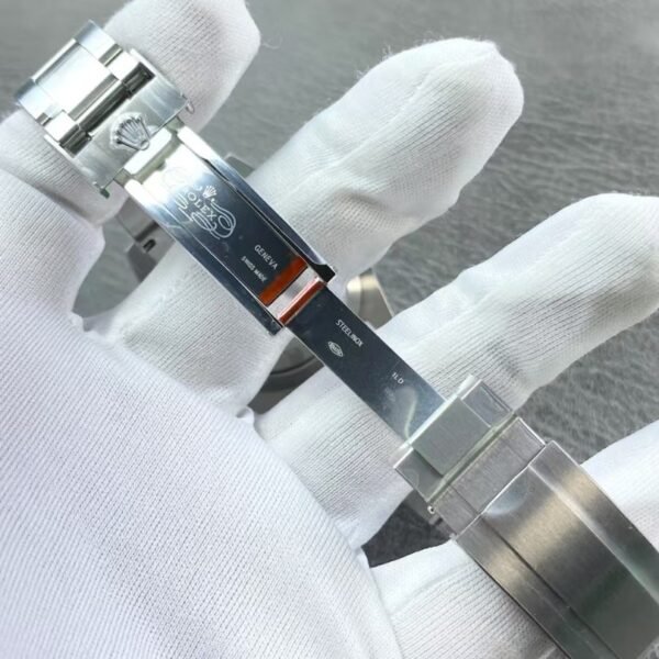 Rolex Subamariner Date Base