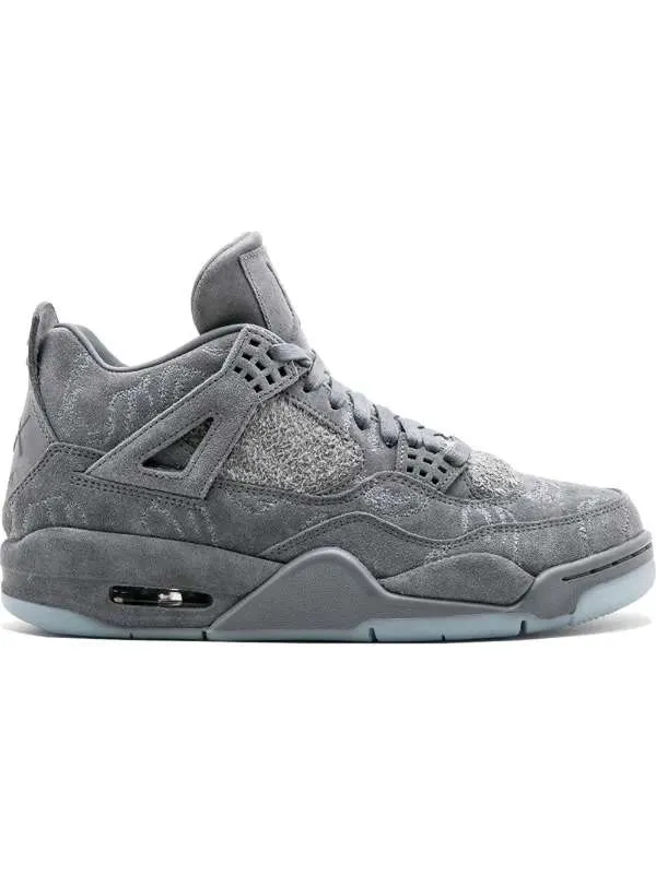 JORDAN RETRO 4 KAWS ‘COOL GREY’