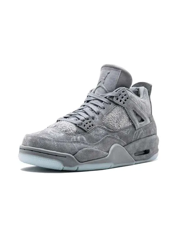 JORDAN RETRO 4 KAWS ‘COOL GREY’