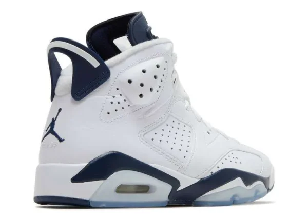 JORDAN RETRO 6 ‘MIDNIGHT NAVY’