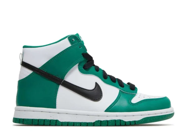 sb-dunk-high-celtics.webp SB DUNK HIGH ‘CELTICS’