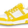 Trainer Yellow
